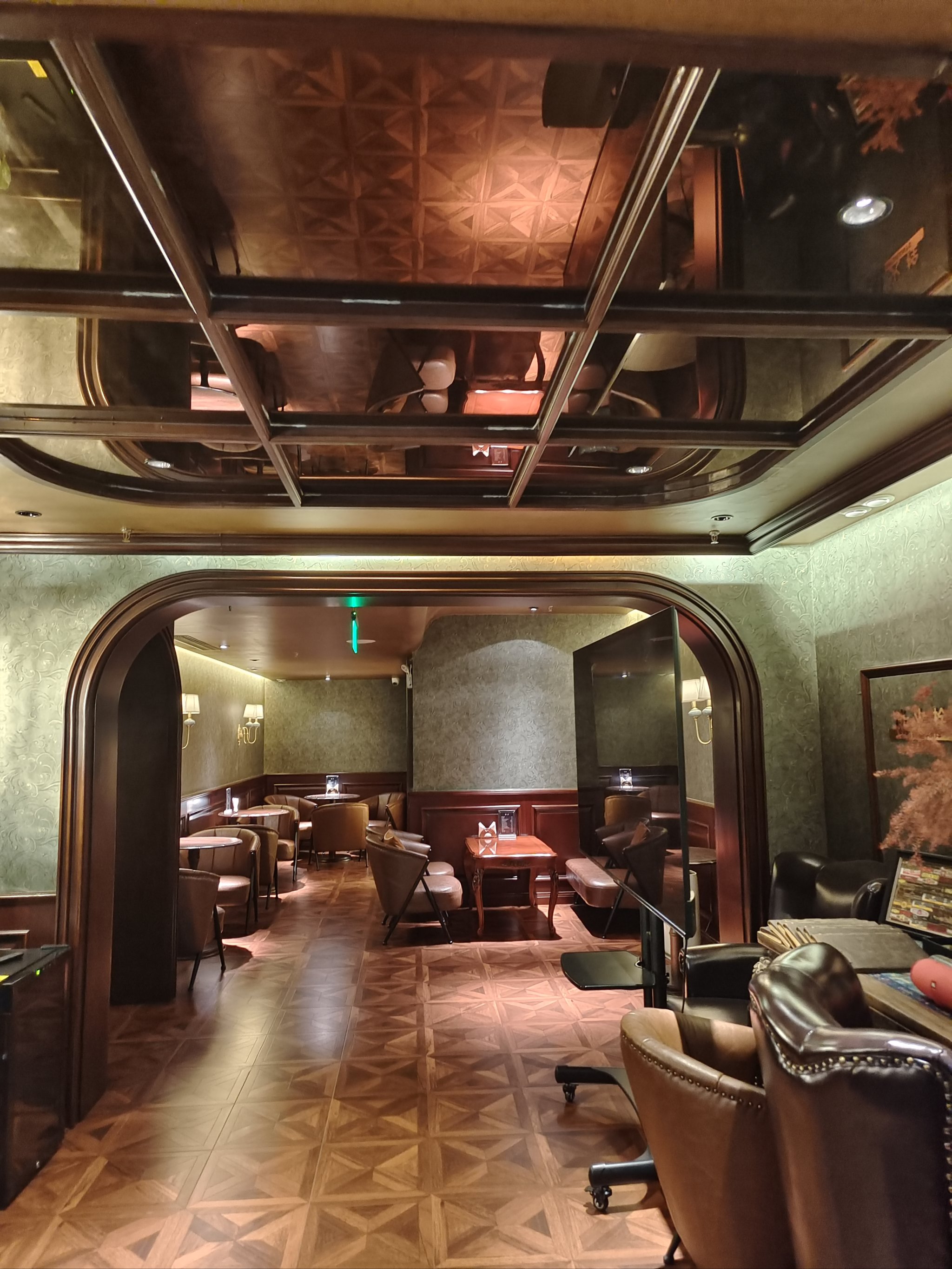 双鸭山商务ktv哪里好玩推荐-宝山区ktv预订